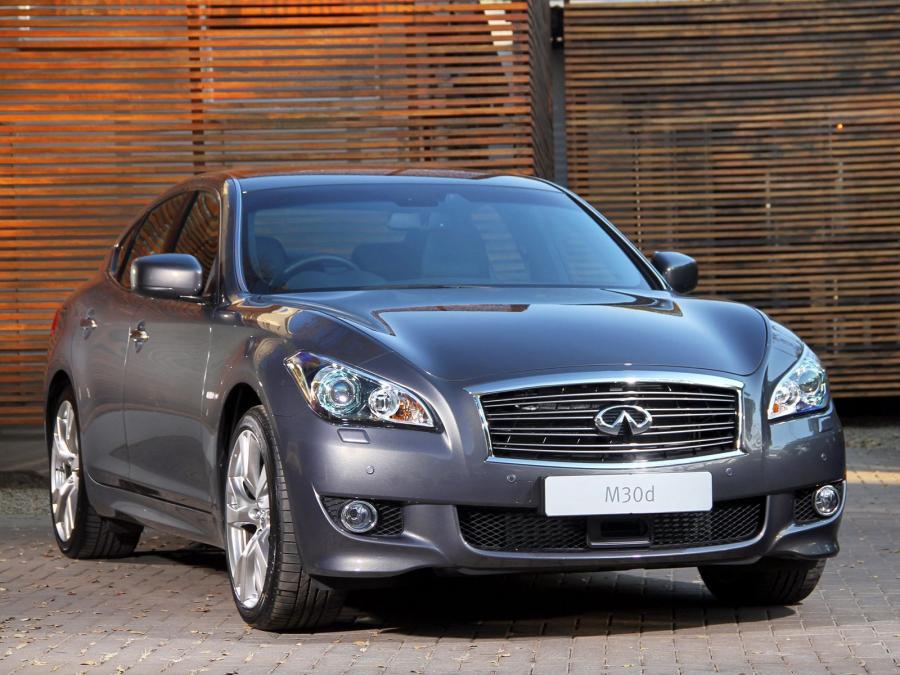  Infiniti M30d S 2012 года  (ZA) (фото 2 из 10)